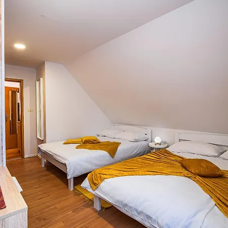 Apartma Ej Apartments With Ev Station